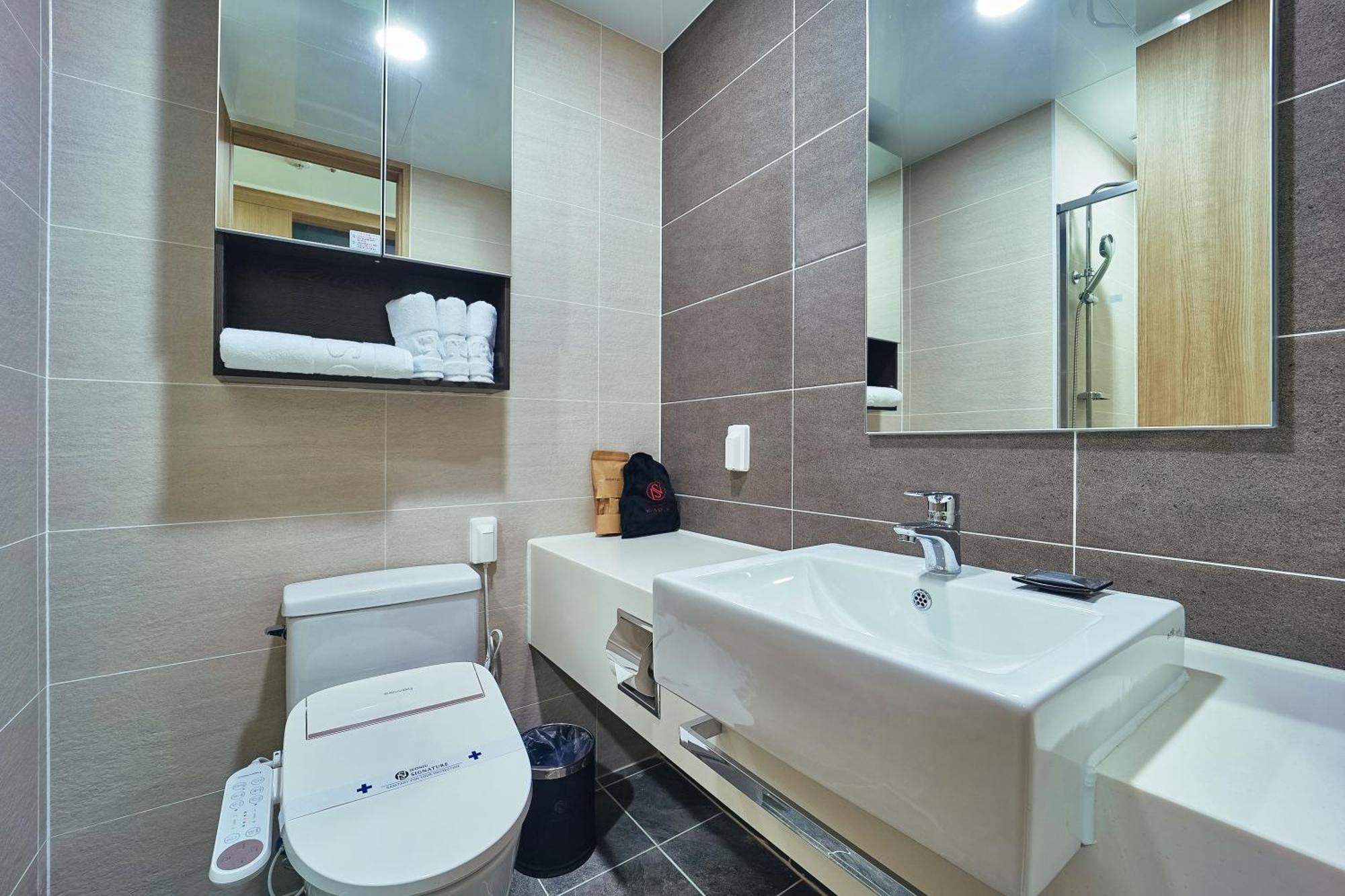 Jeonju Signature Hotel Esterno foto